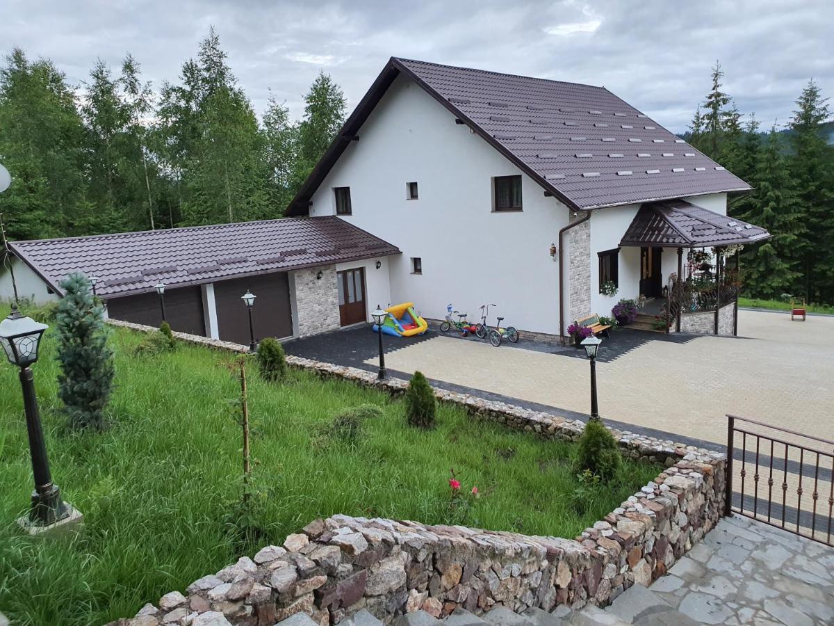 Casa Sofia Bucovina Hotel Ciumirna ภายนอก รูปภาพ